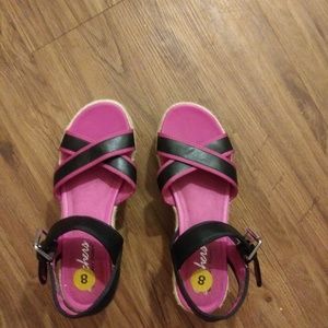 Sketchers sandals